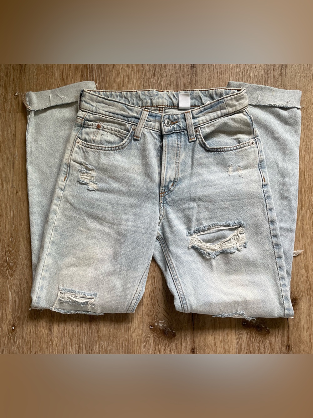 PacSun Light Wash Distressed Relaxed Jeans